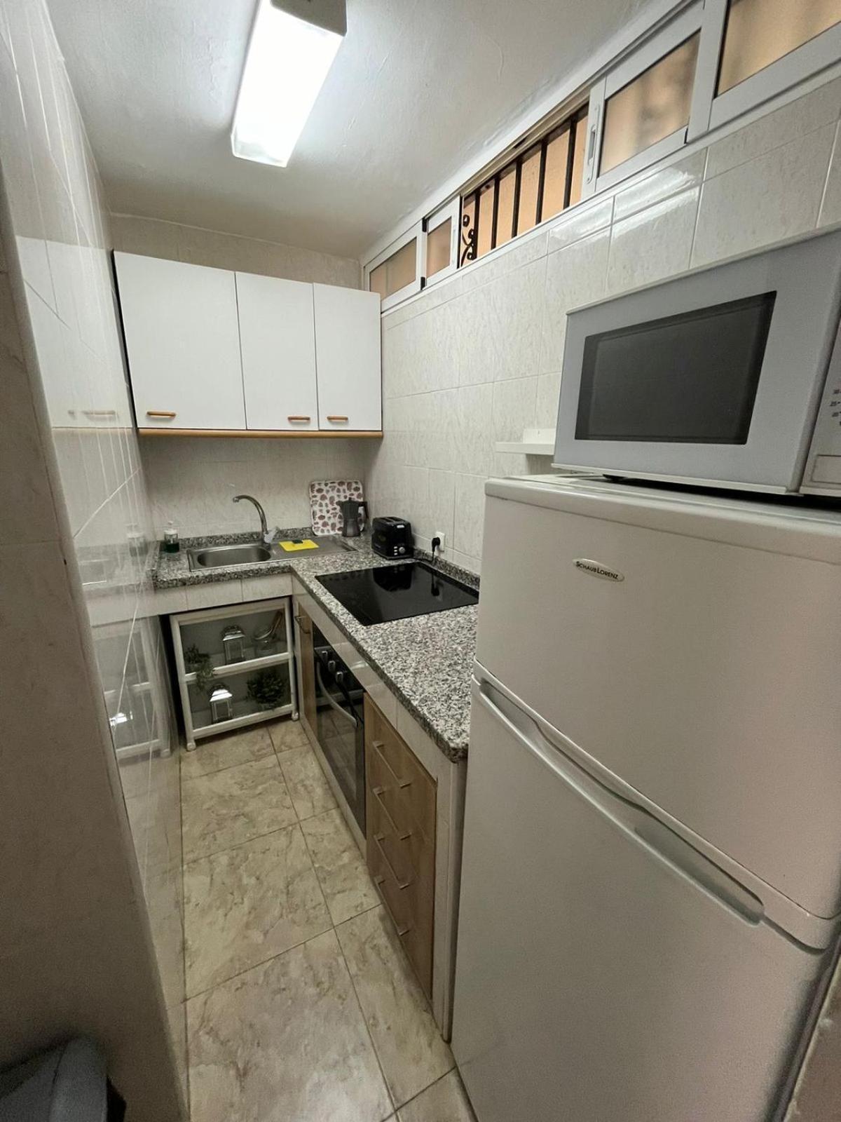 Familiar Apartment